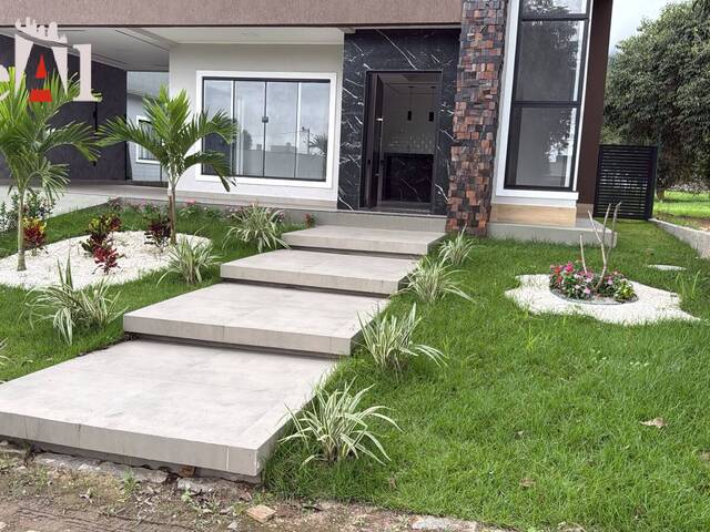 #1648 - Casa para Venda em Maricá - RJ - 2