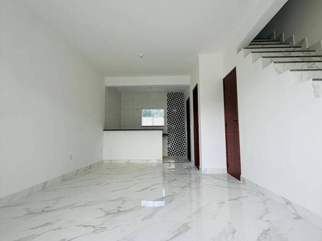 #1684 - Casa para Venda em Maricá - RJ - 2