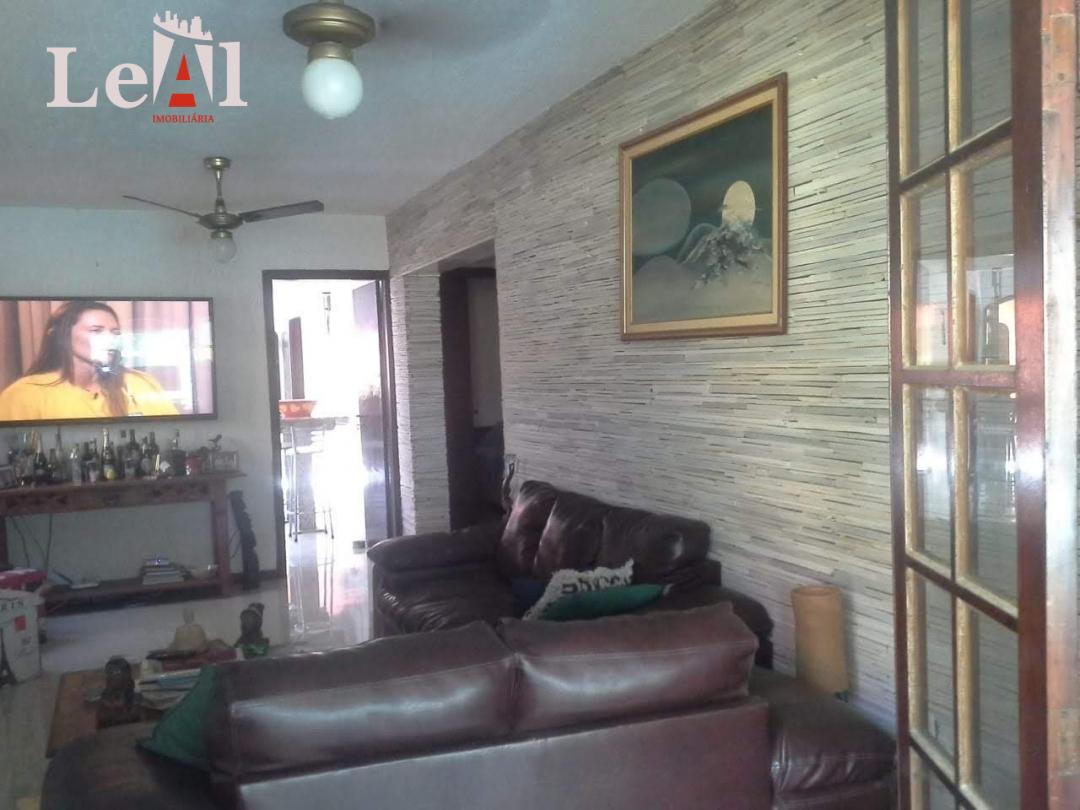 Casa, 5 quartos, 268 m² - Foto 24