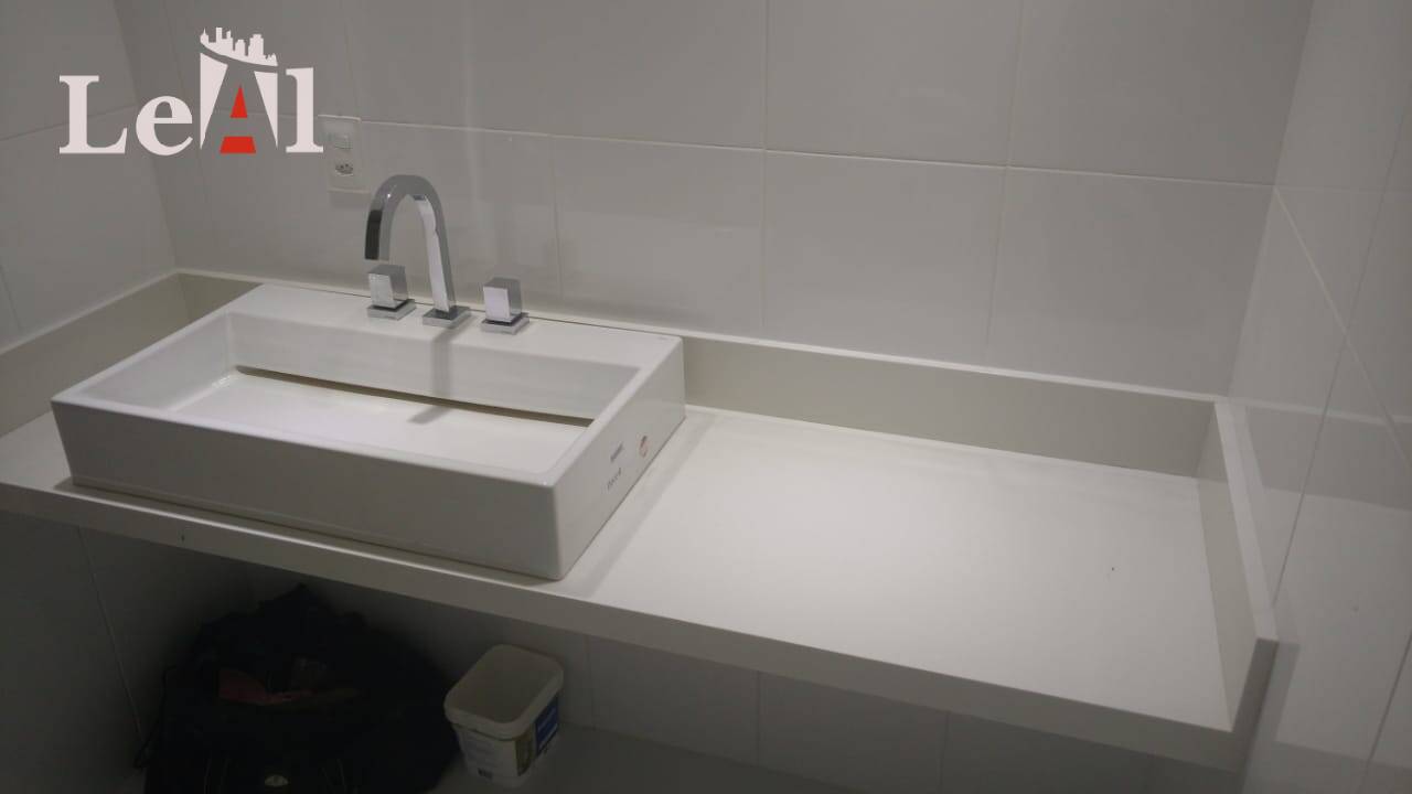Casa à venda com 3 quartos, 302m² - Foto 11