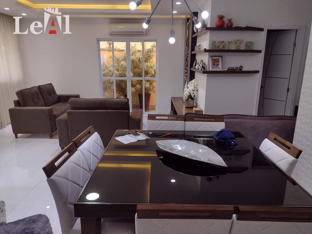 Casa à venda com 3 quartos, 302m² - Foto 23