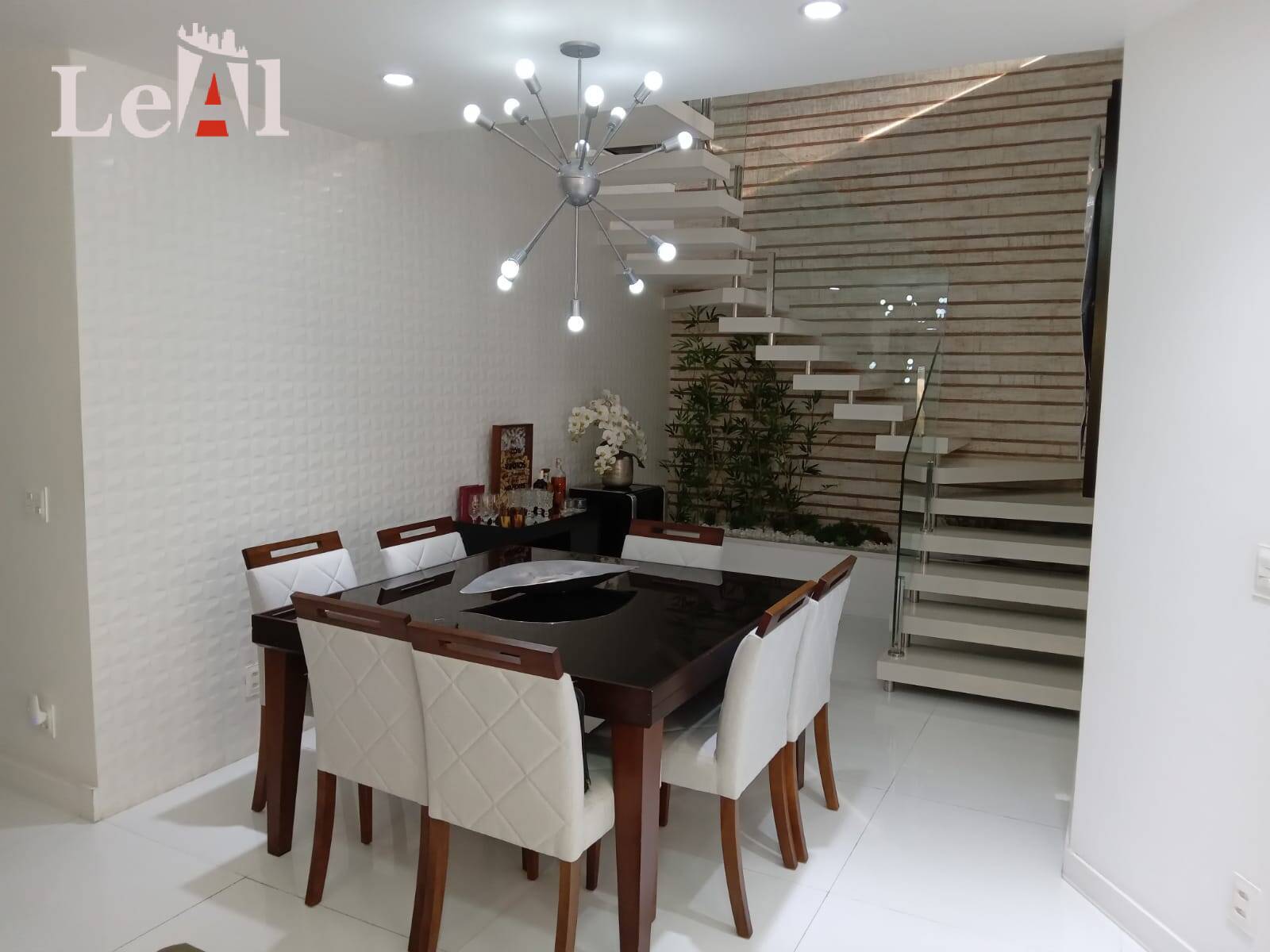 Casa à venda com 3 quartos, 302m² - Foto 27