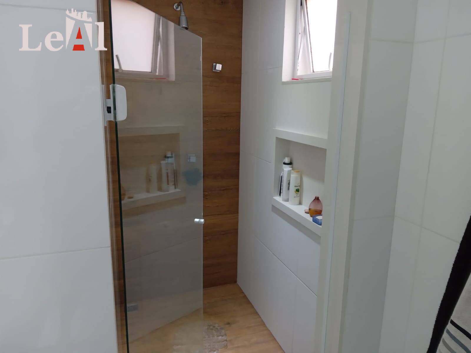 Casa à venda com 3 quartos, 302m² - Foto 37