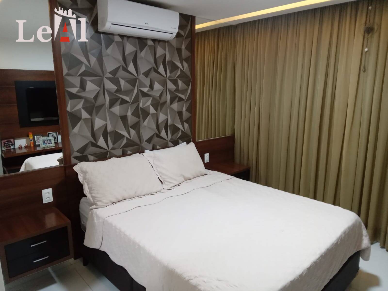 Casa à venda com 3 quartos, 302m² - Foto 39