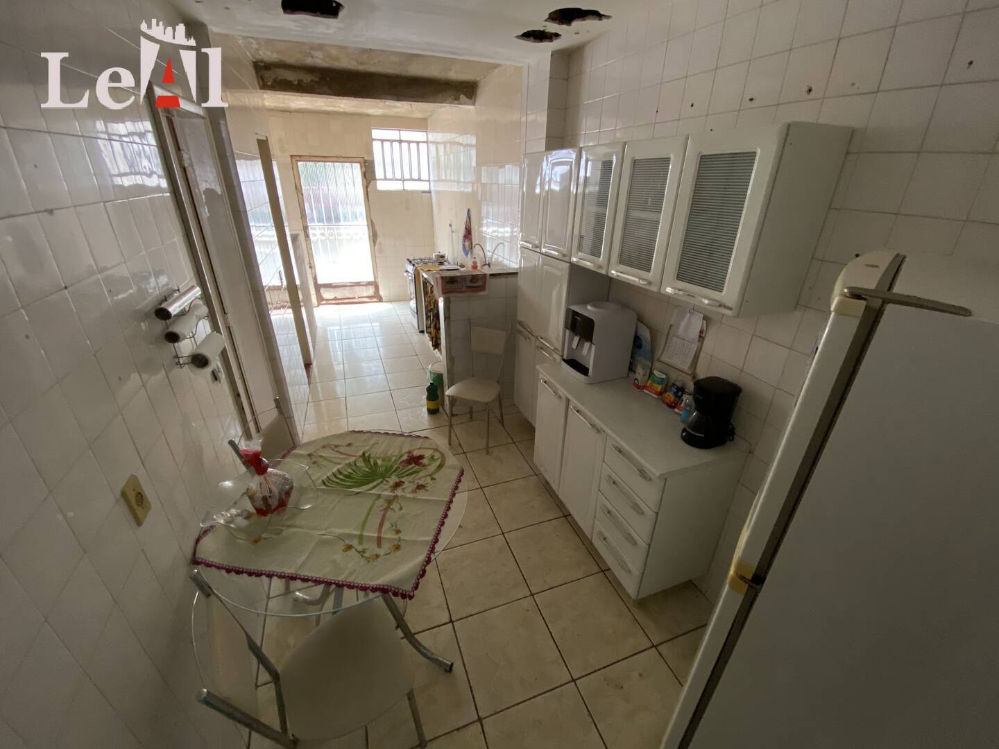 Casa à venda e aluguel com 2 quartos, 125m² - Foto 3