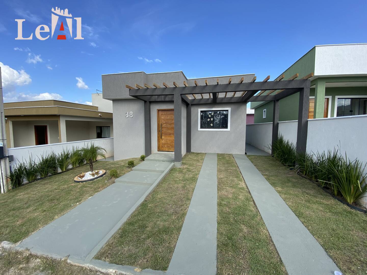 Casa, 3 quartos, 96 m² - Foto 1