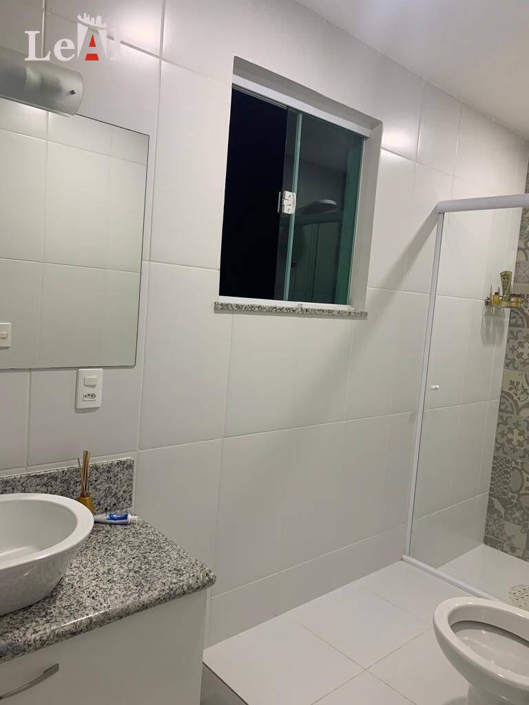 Casa à venda com 4 quartos, 302m² - Foto 7