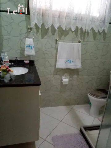 Casa à venda com 2 quartos, 180m² - Foto 5