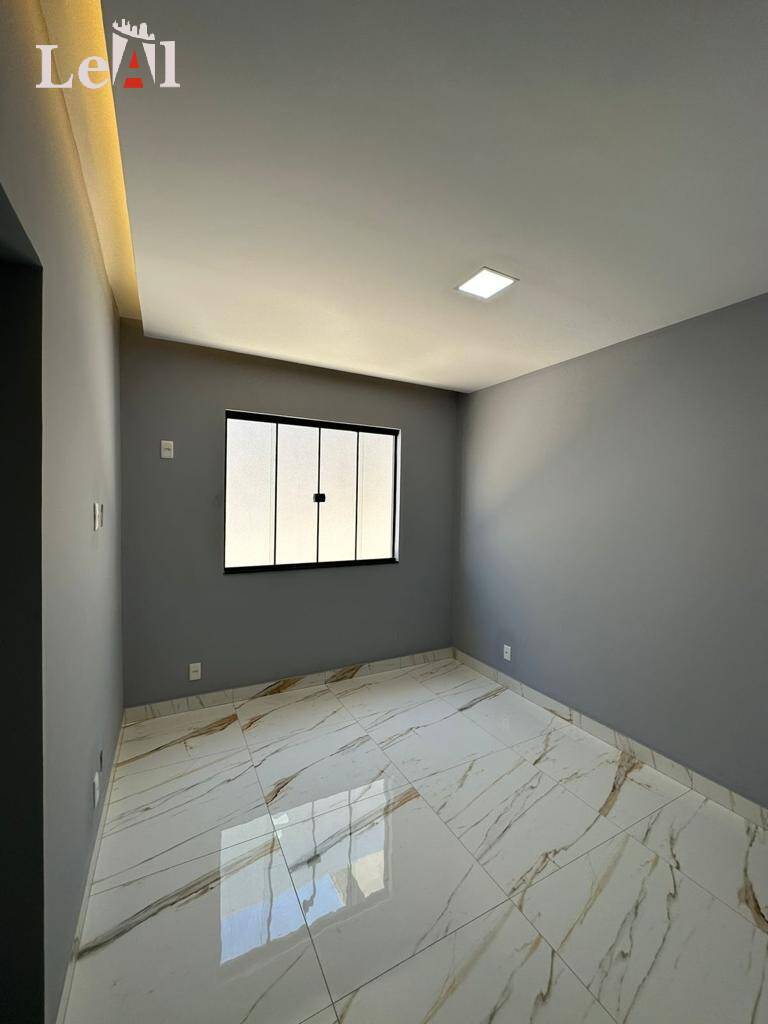 Casa, 3 quartos, 220 m² - Foto 4