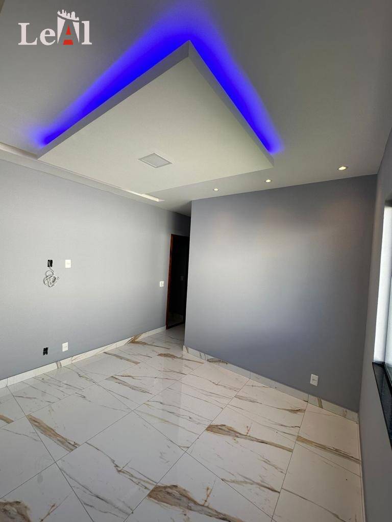 Casa, 3 quartos, 220 m² - Foto 13