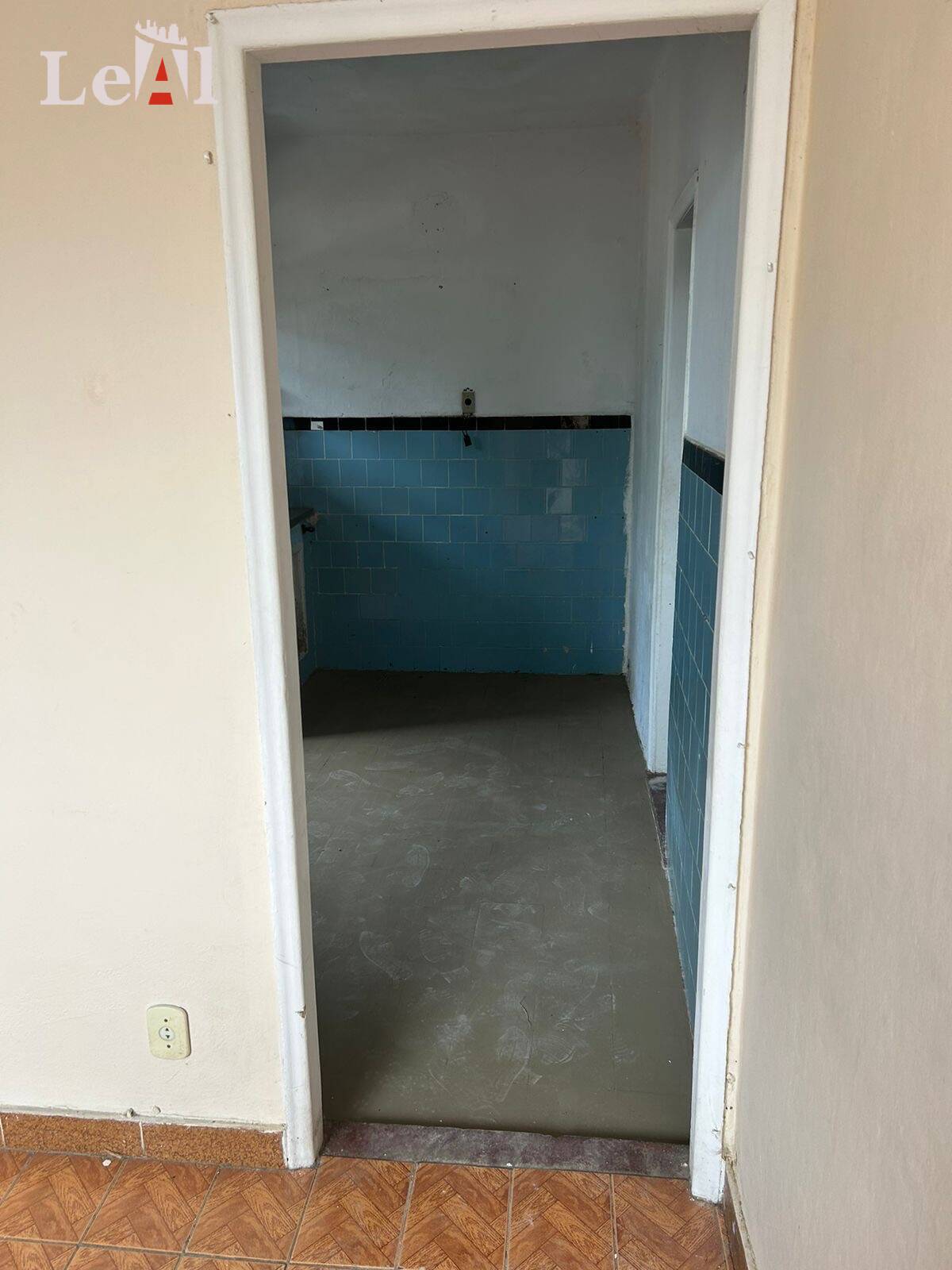 Apartamento à venda com 2 quartos, 80m² - Foto 4