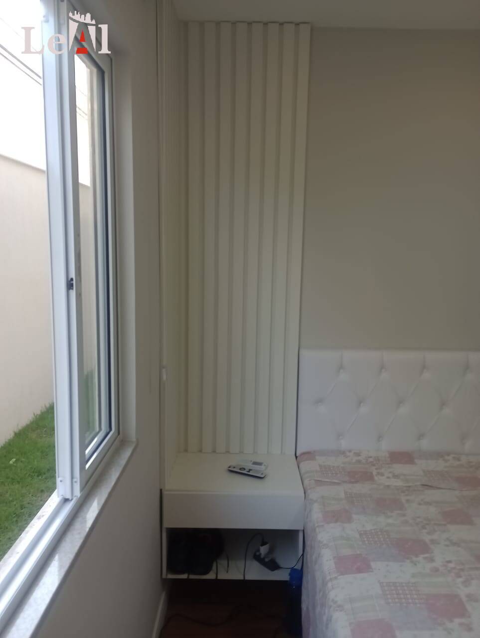 Casa à venda com 4 quartos, 200m² - Foto 25