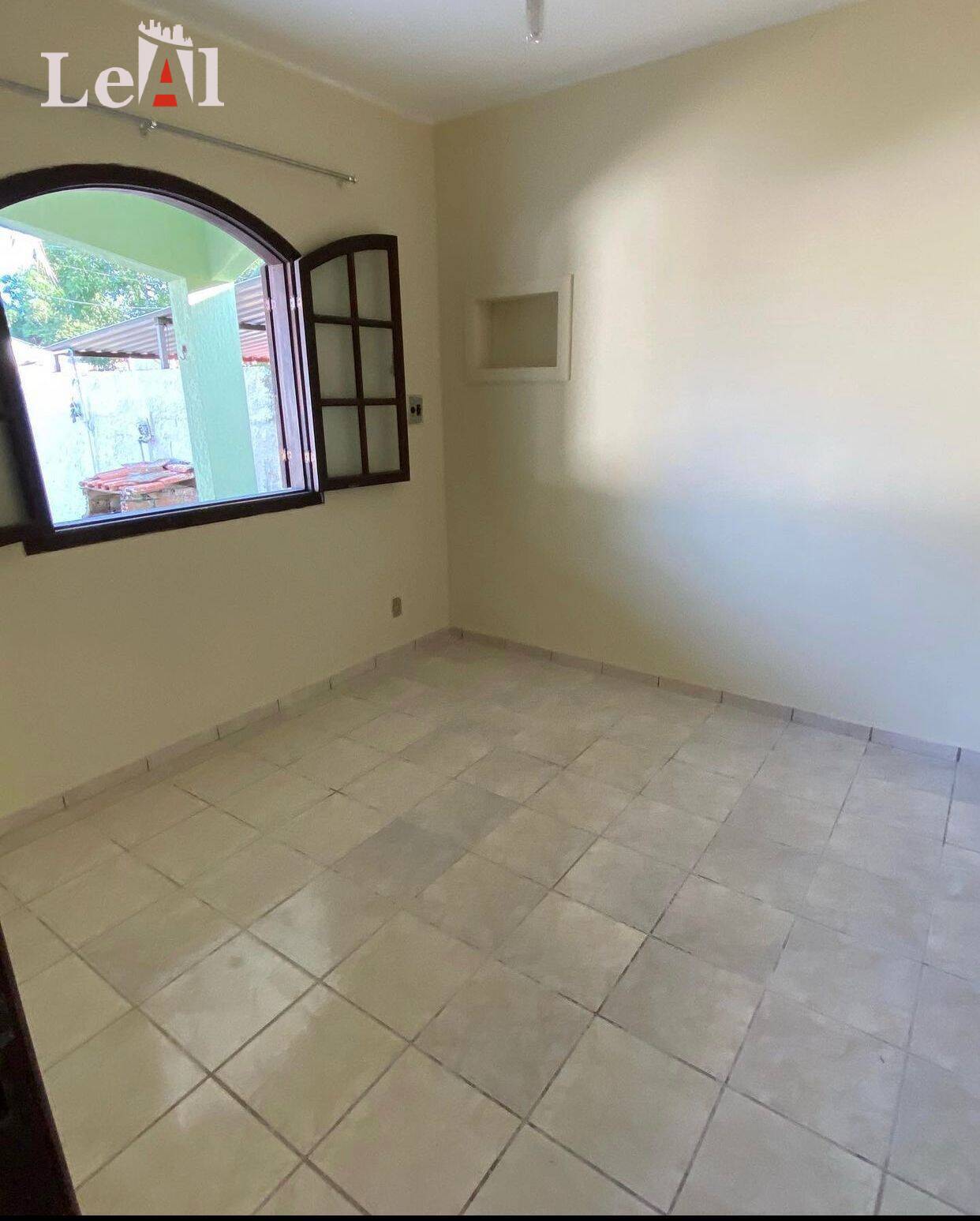 Casa à venda com 3 quartos, 90m² - Foto 5