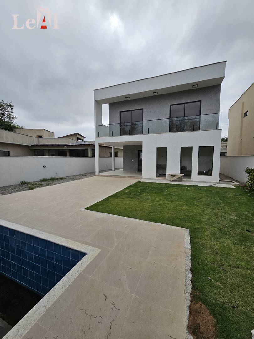 Casa, 4 quartos, 208 m² - Foto 3