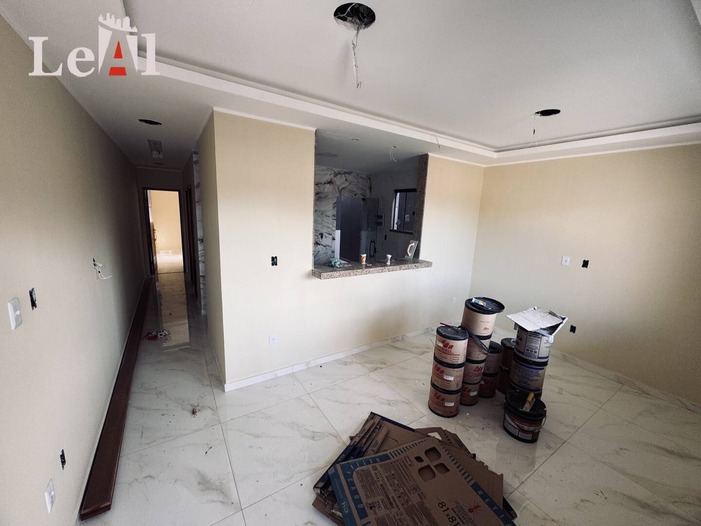Casa à venda com 2 quartos, 226m² - Foto 4