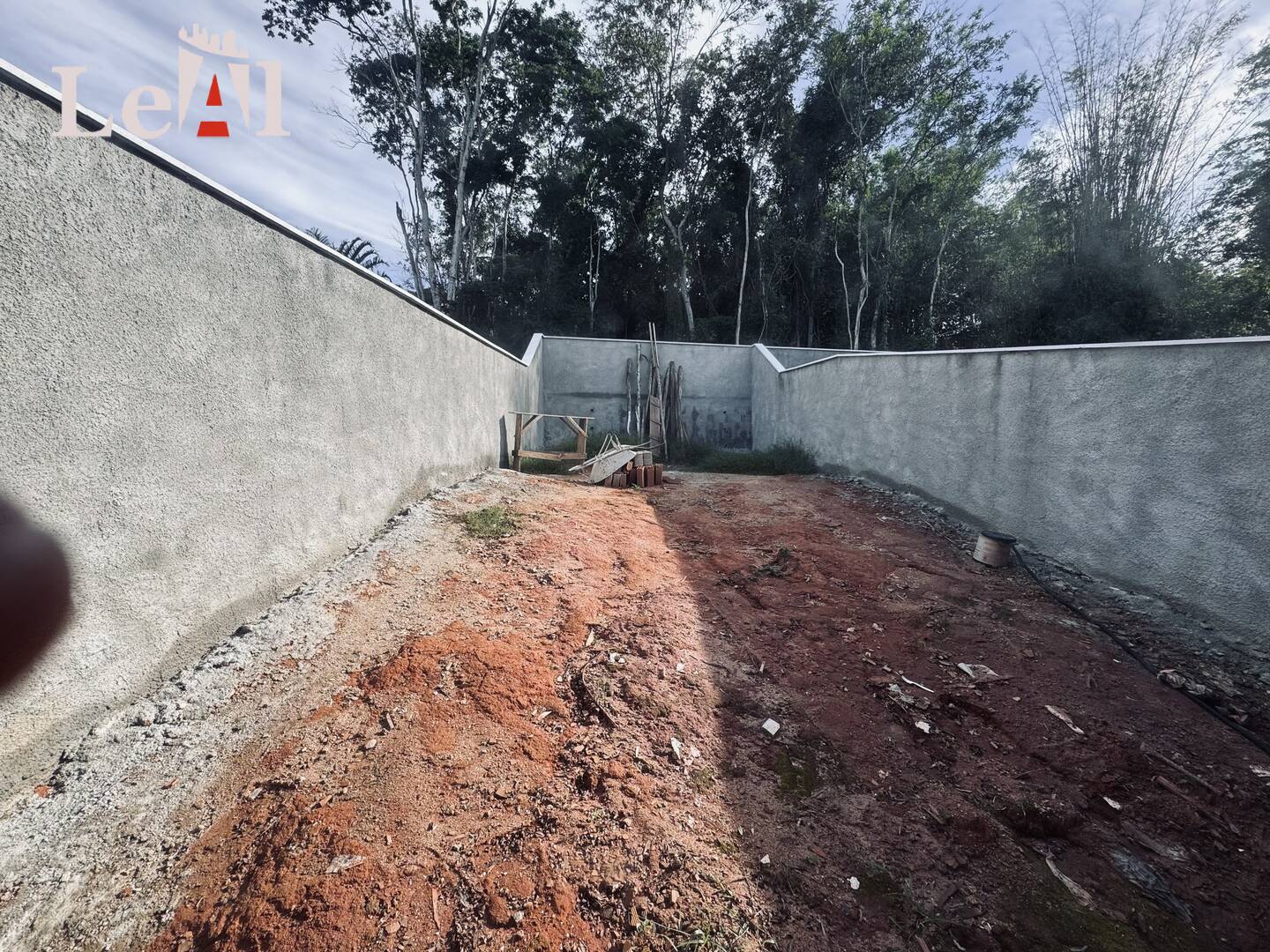 Casa à venda com 2 quartos, 226m² - Foto 3