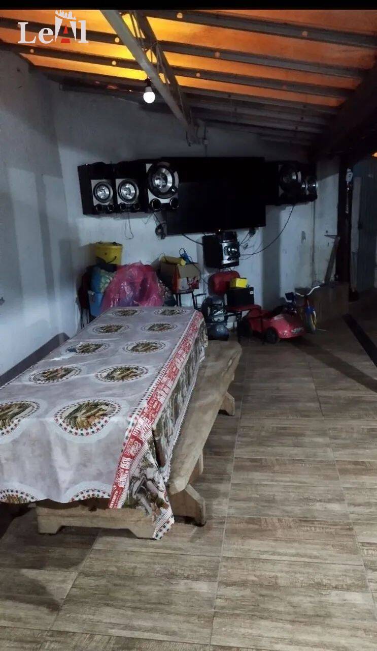 Casa à venda com 2 quartos - Foto 4