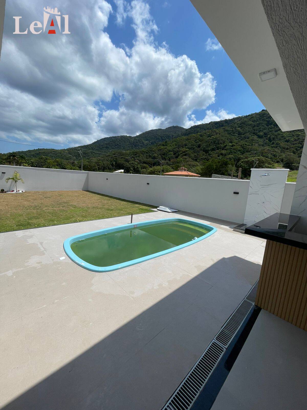 Casa, 3 quartos, 131 m² - Foto 2